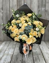 Букет цветов из:  Розы и Лизиантусы #REPLACE_PRED# Саввино