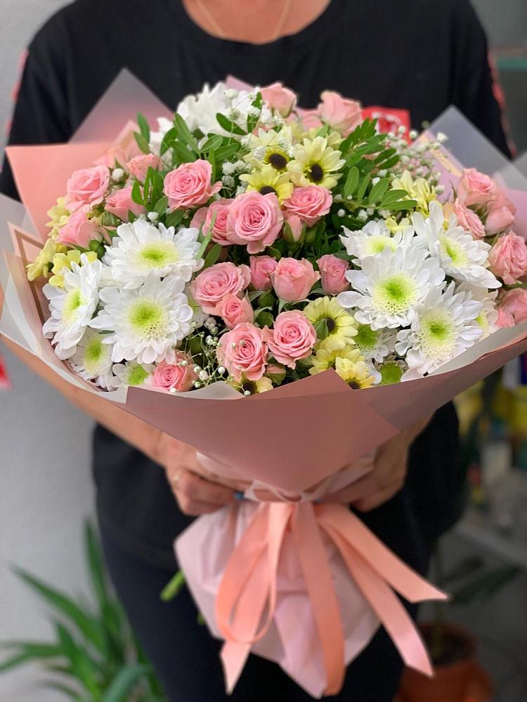 Букет цветов из: Розы и Хризантемы в Саввино