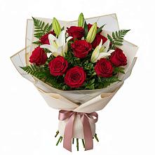 Букет цветов из:  Лилии и Розы #REPLACE_PRED# Саввино