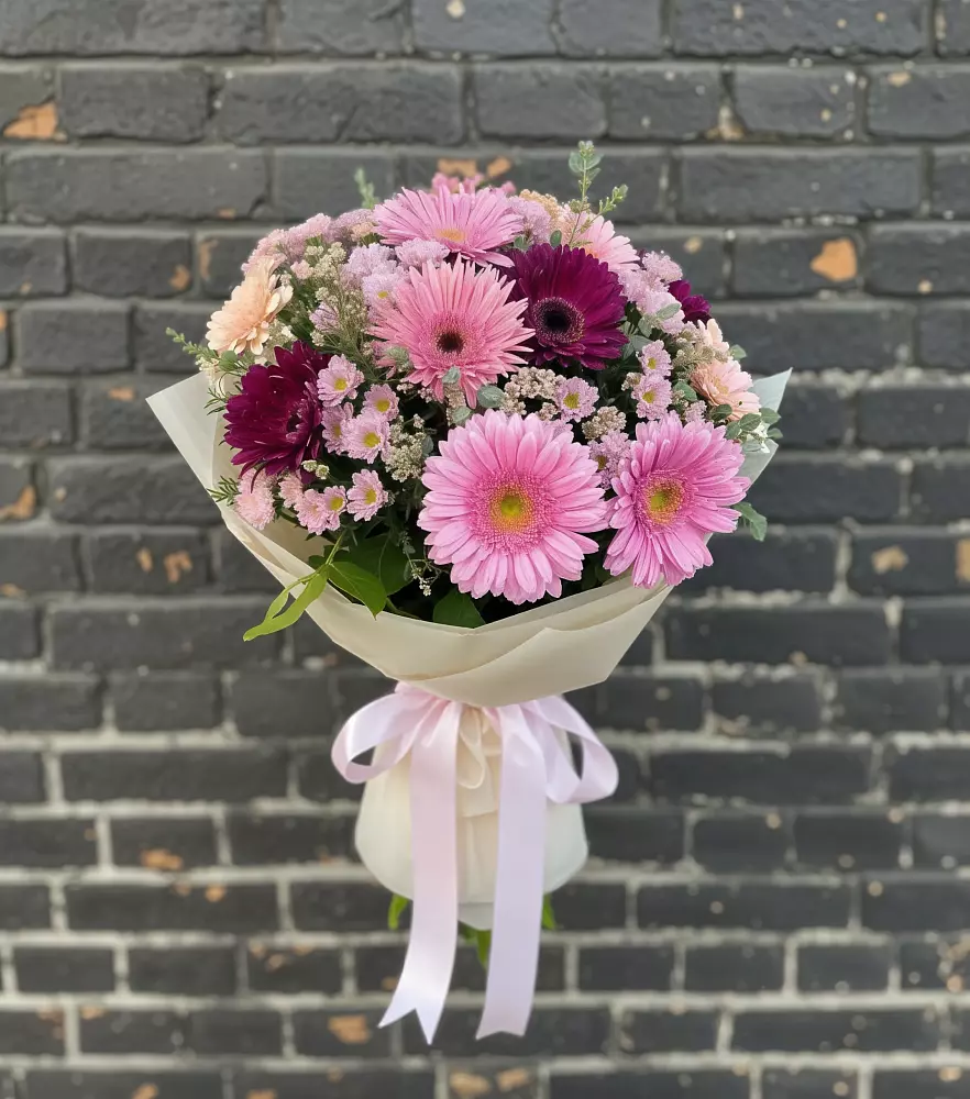Букет цветов из: Герберы и Хризантемы в Саввино