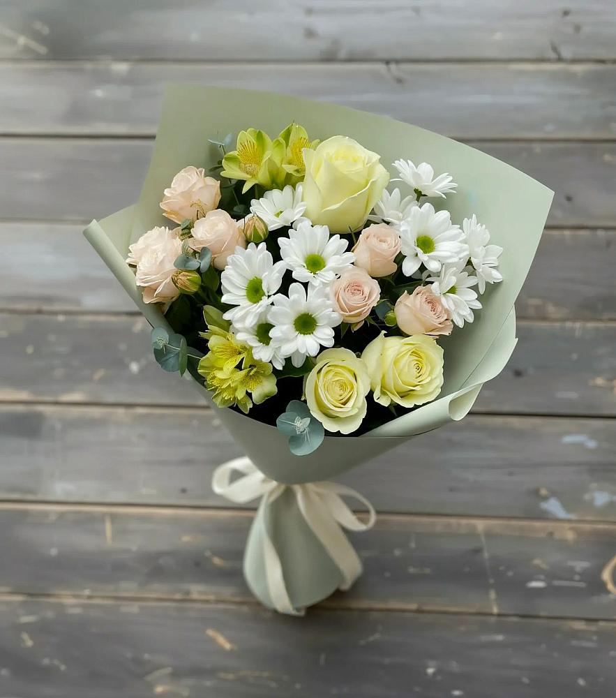 Букет цветов из: Альстромерии, Розы и Хризантемы в Саввино