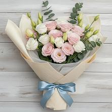 Букет цветов из:  Лизиантусы #REPLACE_PRED# Саввино