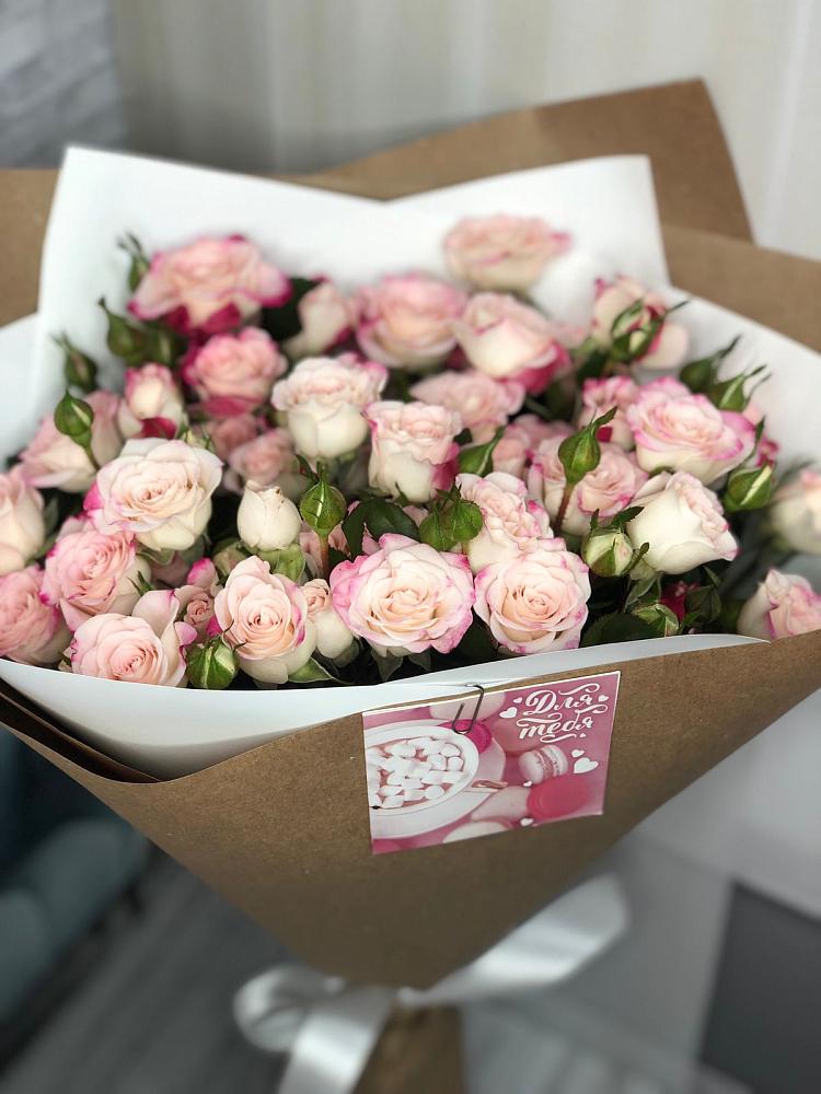 Букет цветов из: Розы в Саввино