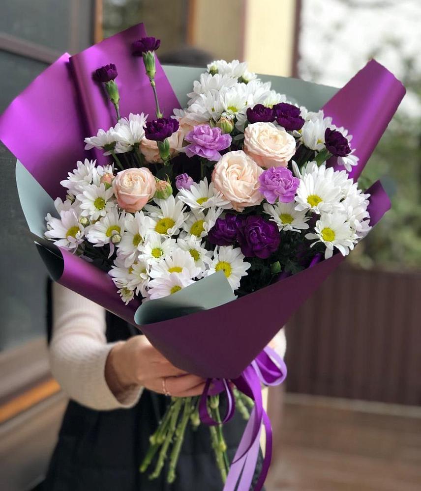 Букет цветов из: Хризантемы, Гвоздики и Розы в Саввино