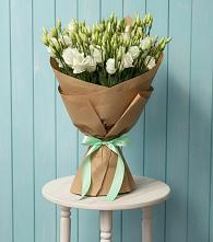 Букет цветов из:  Лизиантусы в Саввино