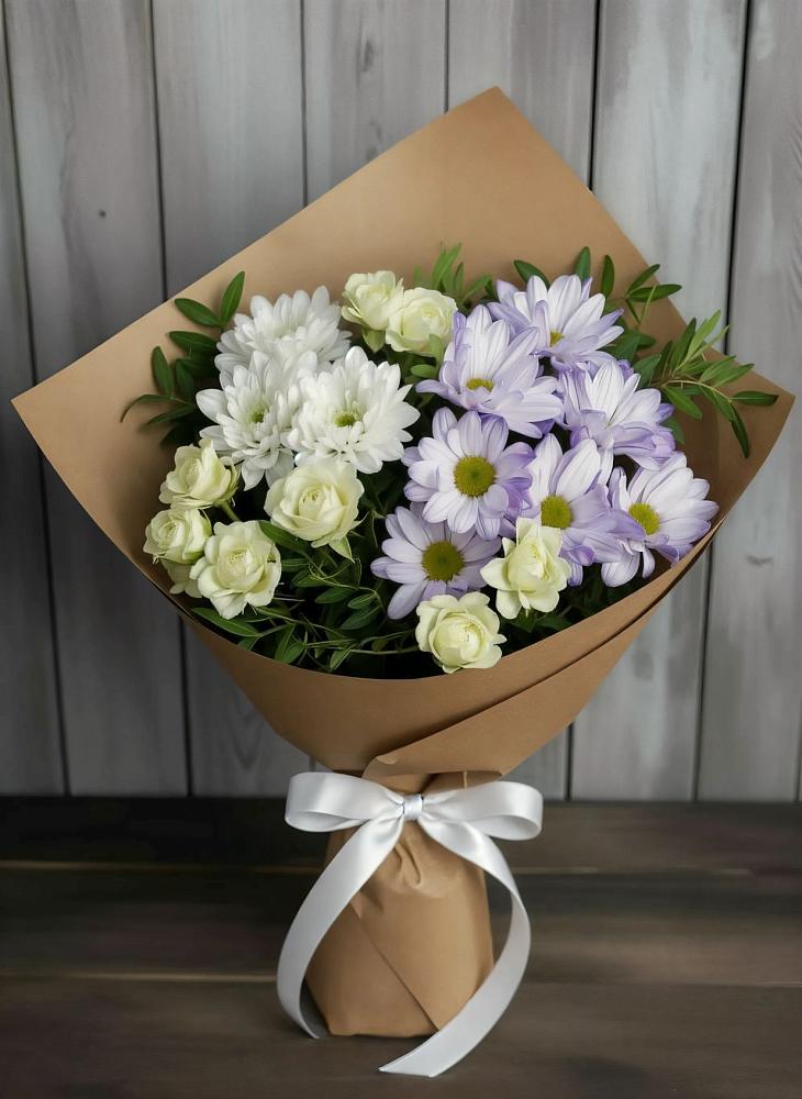 Букет цветов из: Хризантемы и Розы в Саввино